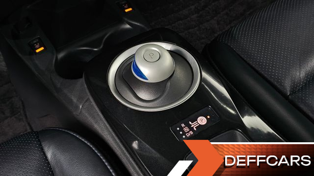 Nissan LEAF EV купить на сайте DeffCars
