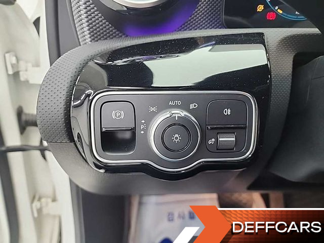 Mercedes A-CLASS A200d Sedan купить на сайте DeffCars