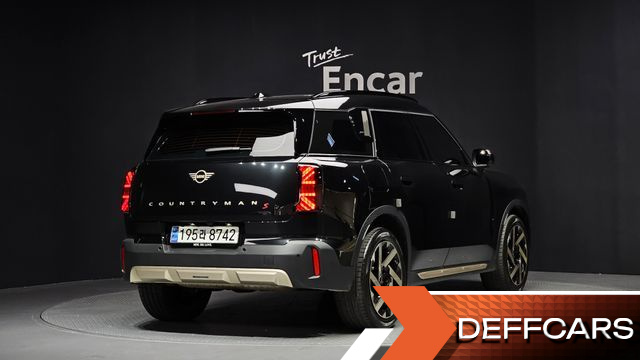 Mini COUNTRYMAN ALL4 Favoured купить на сайте DeffCars