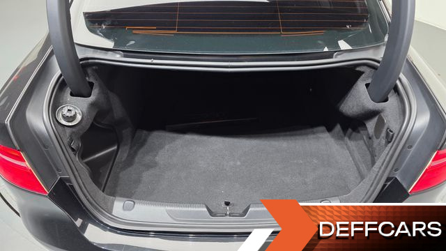 Jaguar XE 20d Prestige купить на сайте DeffCars