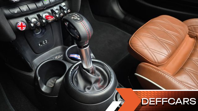 Mini COOPER CONVERTIBLE Standard 3rd купить на сайте DeffCars