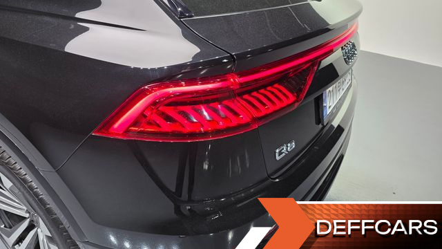 Audi Q8 55 TFSI Quattro Premium купить на сайте DeffCars