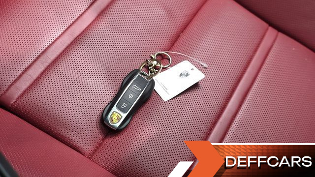 Porsche CAYENNE 3.0 E-Hybrid Coupe купить на сайте DeffCars