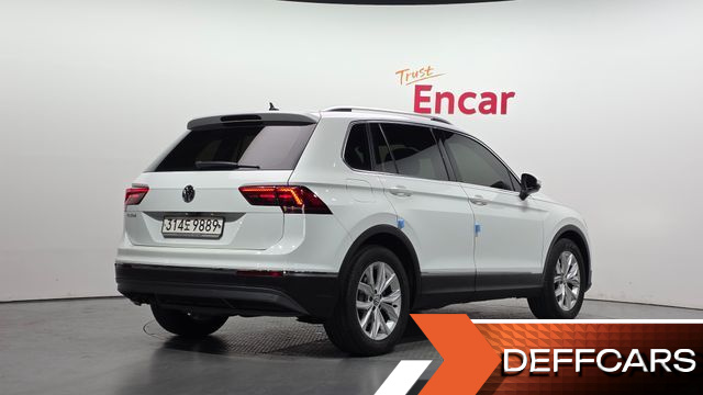 Volkswagen TIGUAN 2.0 TDI Premium купить на сайте DeffCars
