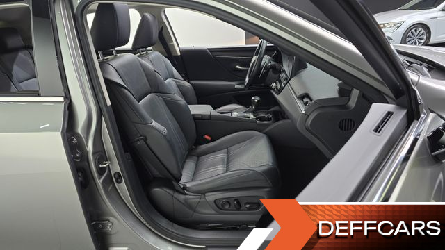 Lexus ES Luxury Plus купить на сайте DeffCars
