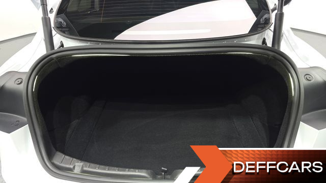 Tesla MODEL 3 Long Range AWD купить на сайте DeffCars