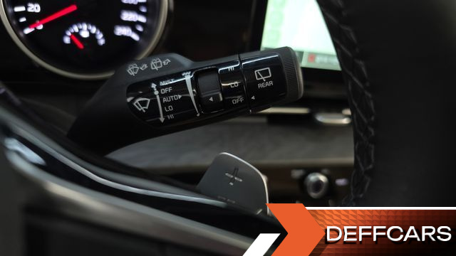 Kia CARNIVAL 9-Seater Noblesse купить на сайте DeffCars
