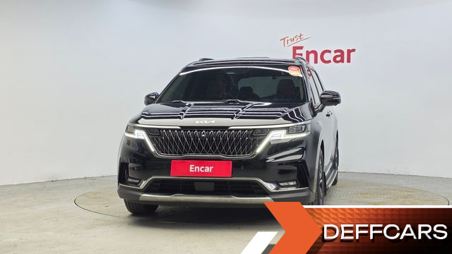Kia CARNIVAL Gasoline 9-Seater Signature купить на сайте DeffCars
