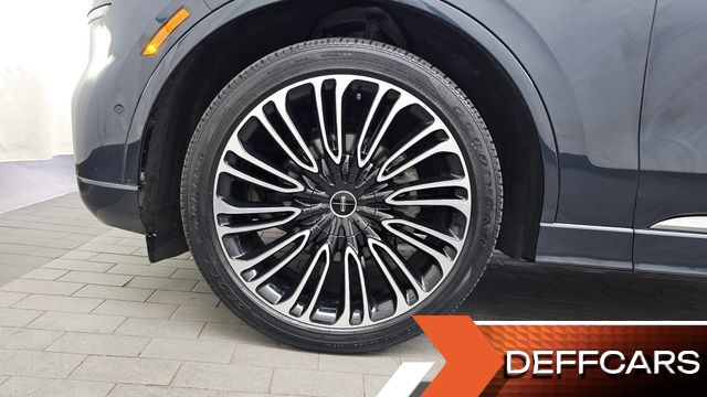 Lincoln AVIATOR 3.0 Black Label AWD купить на сайте DeffCars