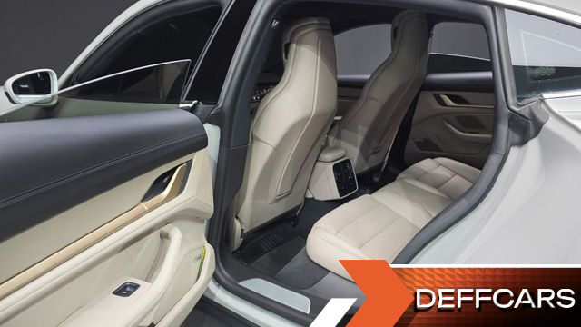 Porsche TAYCAN 4S купить на сайте DeffCars