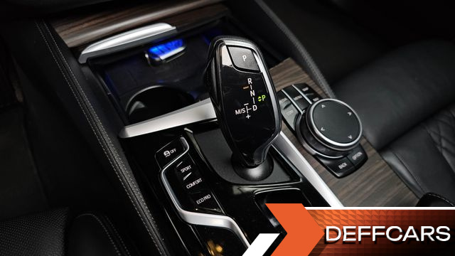 BMW 5-SERIES 530i xDrive Luxury купить на сайте DeffCars