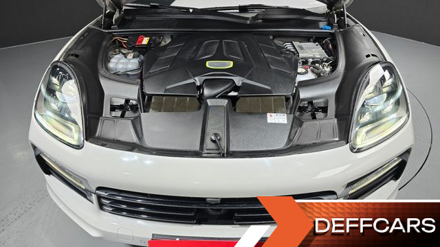 Porsche CAYENNE 3.0 E-Hybrid Coupe купить на сайте DeffCars