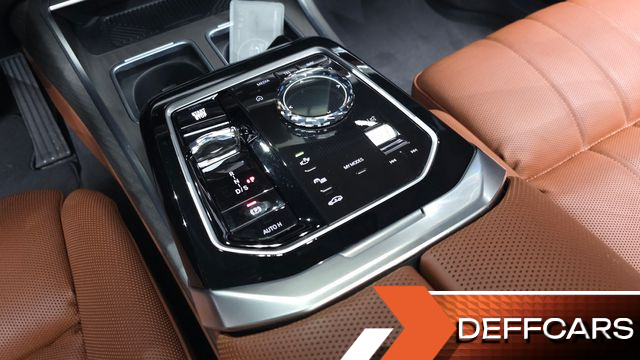 BMW 7-SERIES 750e xDrive Design Pure Excellence купить на сайте DeffCars