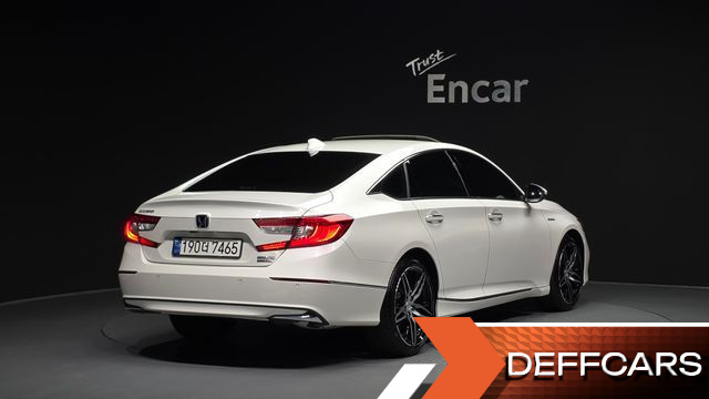 Honda ACCORD 2.0 Hybrid Touring купить на сайте DeffCars