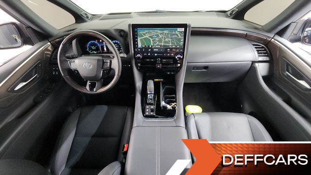 Toyota ALPHARD 2.5 HEV Executive AWD купить на сайте DeffCars