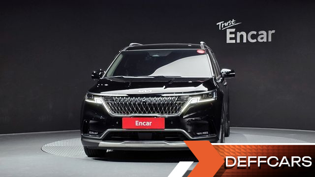 Kia CARNIVAL Gasoline 9-Seater Signature купить на сайте DeffCars