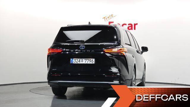 Toyota SIENNA 2.5 Hybrid 2WD купить на сайте DeffCars