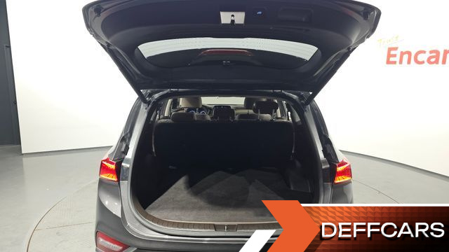 Hyundai SANTAFE Gasoline 2.0T 2WD Prestige купить на сайте DeffCars