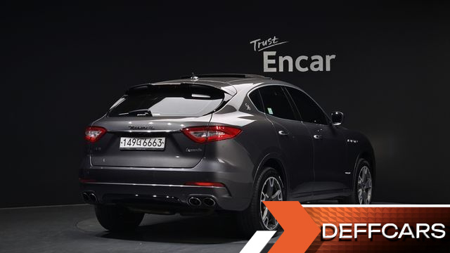 Maserati LEVANTE 3.0 AWD Sport купить на сайте DeffCars