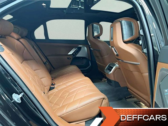 BMW I7 eDrive 50 M Sport купить на сайте DeffCars