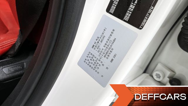 BMW 3-SERIES 330i M Sport Shadow купить на сайте DeffCars