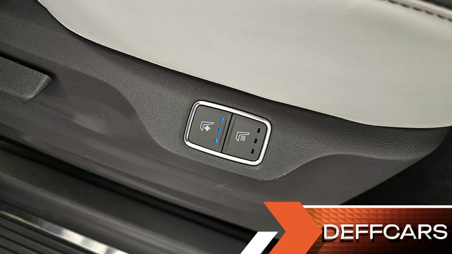 Hyundai STARIA 4WD Lounge 9-Seater Limousine купить на сайте DeffCars