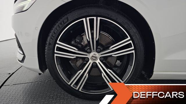 Volvo S60 B5 Inscription купить на сайте DeffCars