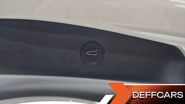 Tesla MODEL 3 Long Range AWD купить на сайте DeffCars