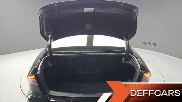 Hyundai GRANDEUR 3.3 Calligraphy купить на сайте DeffCars
