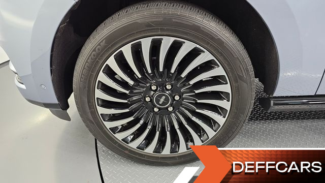 Lincoln NAVIGATOR 3.5L Black Label купить на сайте DeffCars