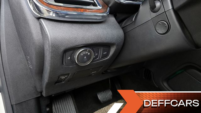 Lincoln CONTINENTAL 3.0 AWD купить на сайте DeffCars