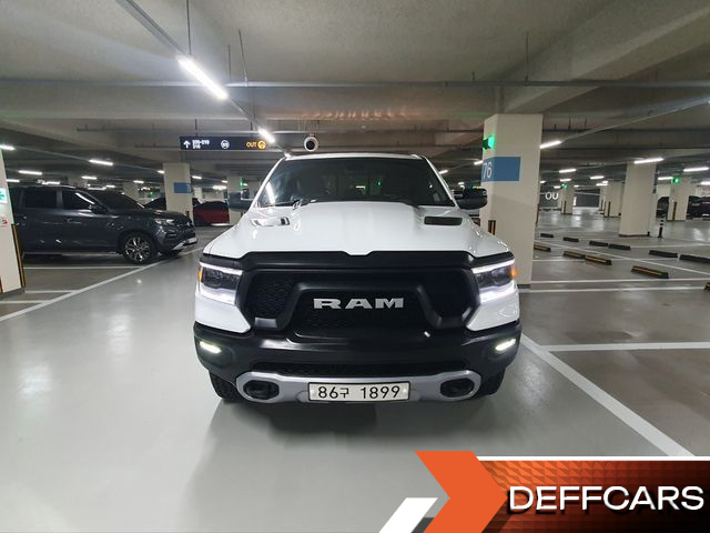 Dodge RAM PICK UP 5.7 купить на сайте DeffCars
