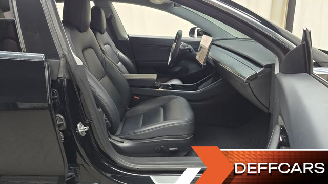 Tesla MODEL 3 Long Range AWD купить на сайте DeffCars