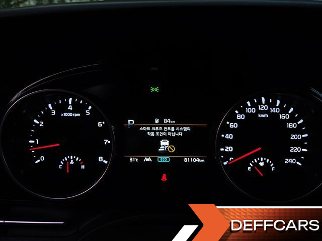 Kia CARNIVAL Gasoline 9-Seater Prestige купить на сайте DeffCars