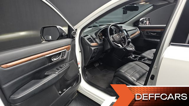 Honda CR-V 1.5 Touring 4WD купить на сайте DeffCars