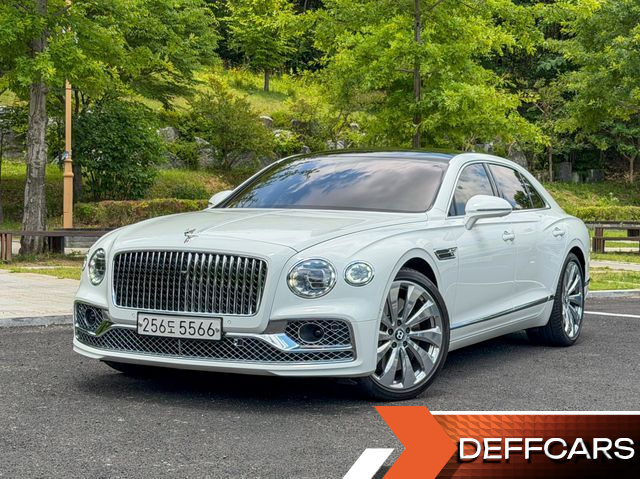 Bentley FLYING SPUR 4.0 купить на сайте DeffCars