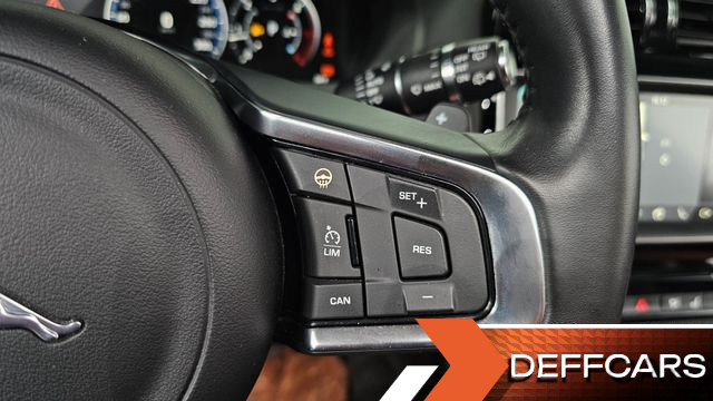 Jaguar F-PACE 20d Portfolio купить на сайте DeffCars