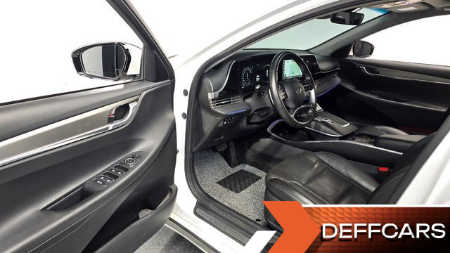 Hyundai GRANDEUR Le Blanc купить на сайте DeffCars