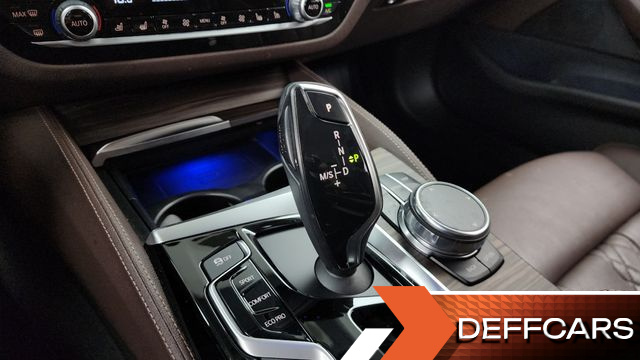 BMW 5-SERIES 530i Luxury Plus купить на сайте DeffCars