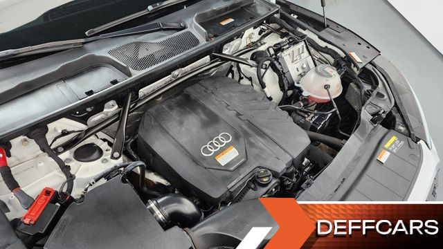 Audi Q5 45 TFSI Quattro Premium купить на сайте DeffCars