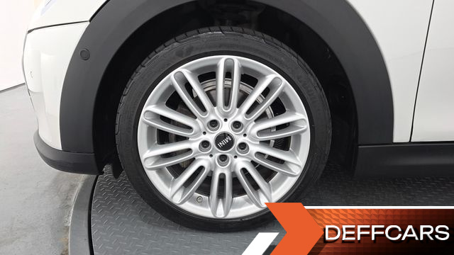 Mini COOPER Classic Plus Launch Pack Third Generation купить на сайте DeffCars