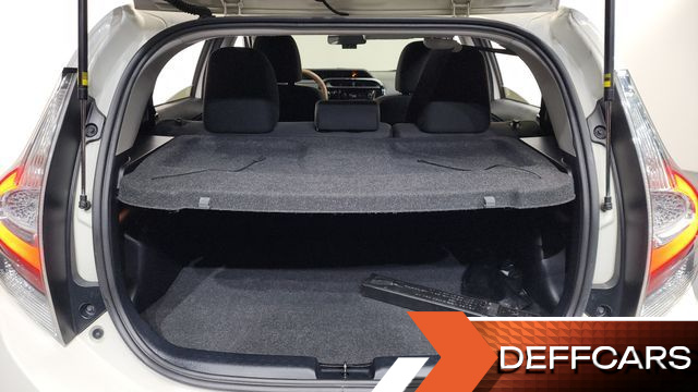 Toyota PRIUS 1.5 купить на сайте DeffCars