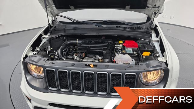 Jeep RENEGADE 1.3 Limited купить на сайте DeffCars