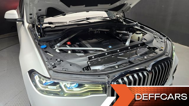 BMW X7 xDrive 40i M Sport 6STR купить на сайте DeffCars