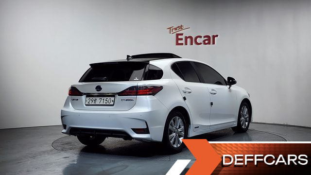 Lexus CT200H 1.8 Supreme ZWA10 купить на сайте DeffCars