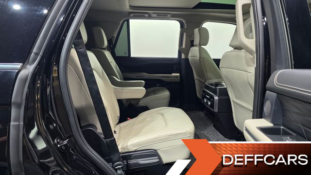 Ford EXPEDITION Platinum 4WD 7Seater купить на сайте DeffCars