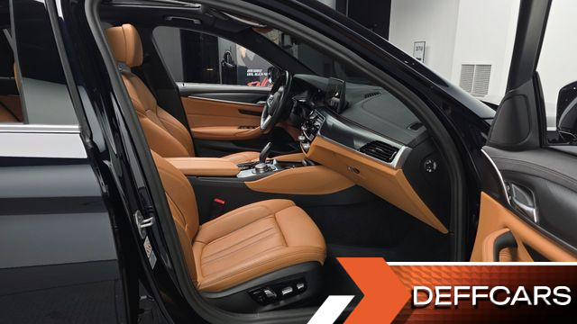 BMW 5-SERIES 520i M Sport купить на сайте DeffCars