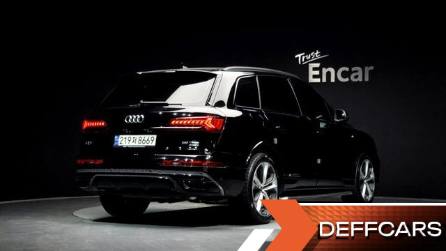 Audi Q7 55 TFSI Quattro Premium купить на сайте DeffCars