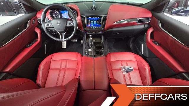 Maserati LEVANTE 3.0 AWD GranSport купить на сайте DeffCars
