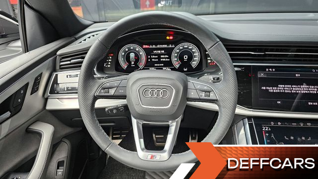 Audi Q8 55 TFSI Quattro Premium купить на сайте DeffCars
